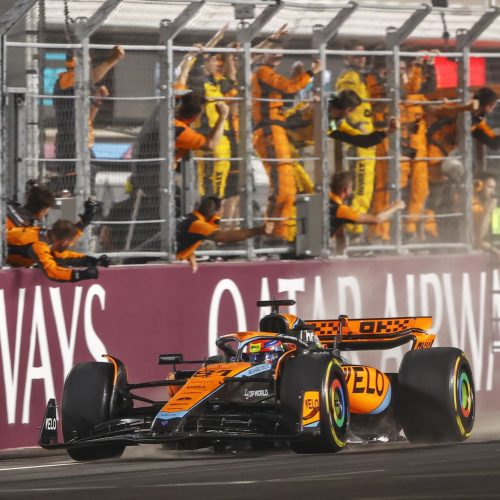 Oscar Piastri domina e vence o GP do Bahrein 2025 em exibição impecável